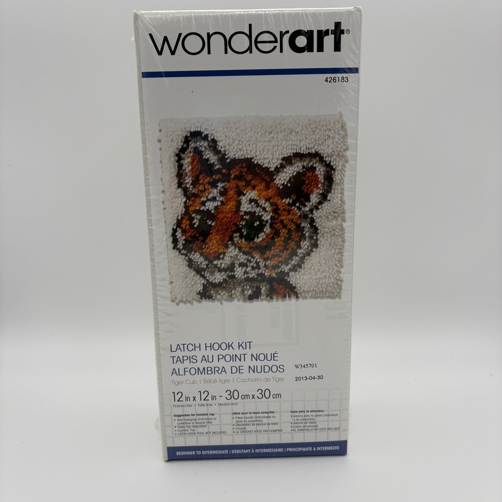 Wonderart Tiger Cub Latch Hook Kit  #426183 NEW & UNOPENED